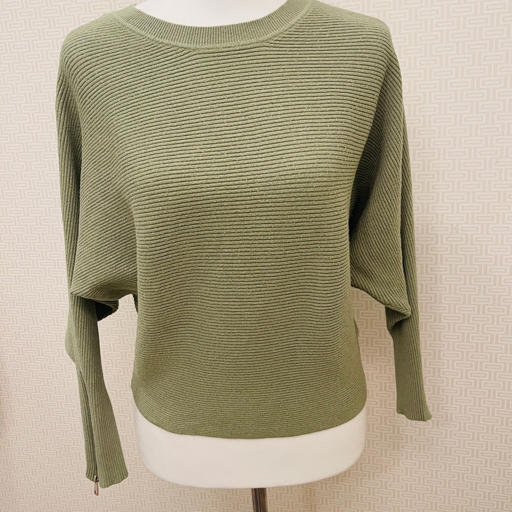 Carmen Marc Valvo Knit| | Sweater w/Zippered Dolman Sleeve Olive Green | Small